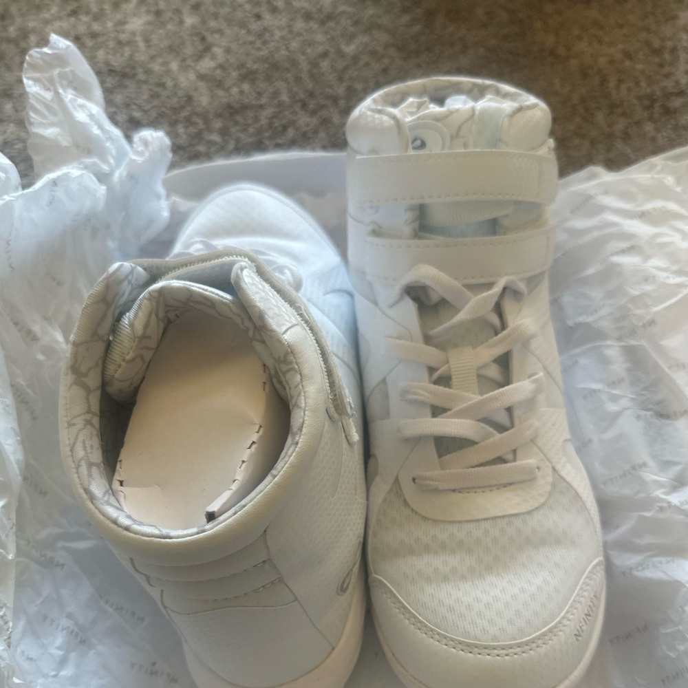 NFINITY BEAST MID-TOP CHEER SHOES SIZE 8.5 WOMENS - WORN ONCE